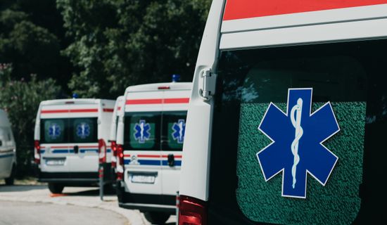 公主岭救护车转运病人过路高速收费吗？